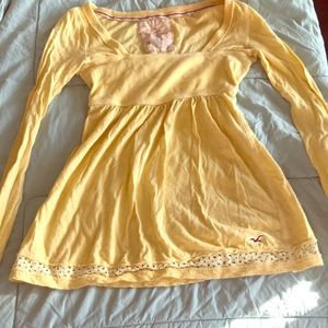 Hollister Co. Yellow babydoll long sleeve